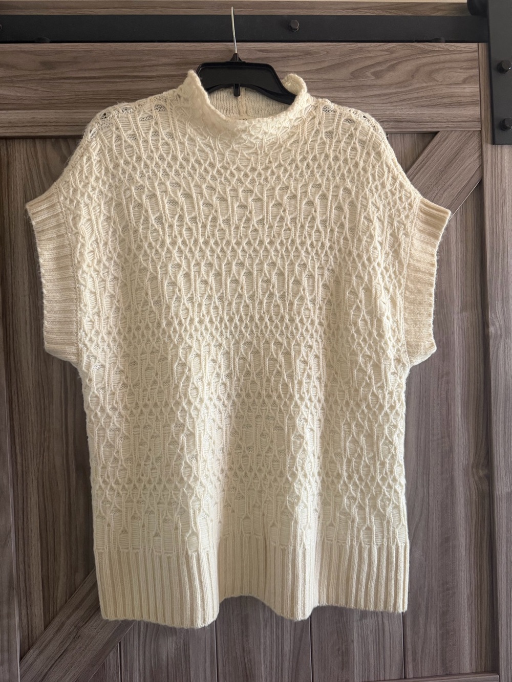 New a.n.a Cable Knit Short-Sleeve Pullover